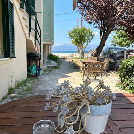 Ferienwohnung Παγώνα, By The Sea Pefki  Exterior foto